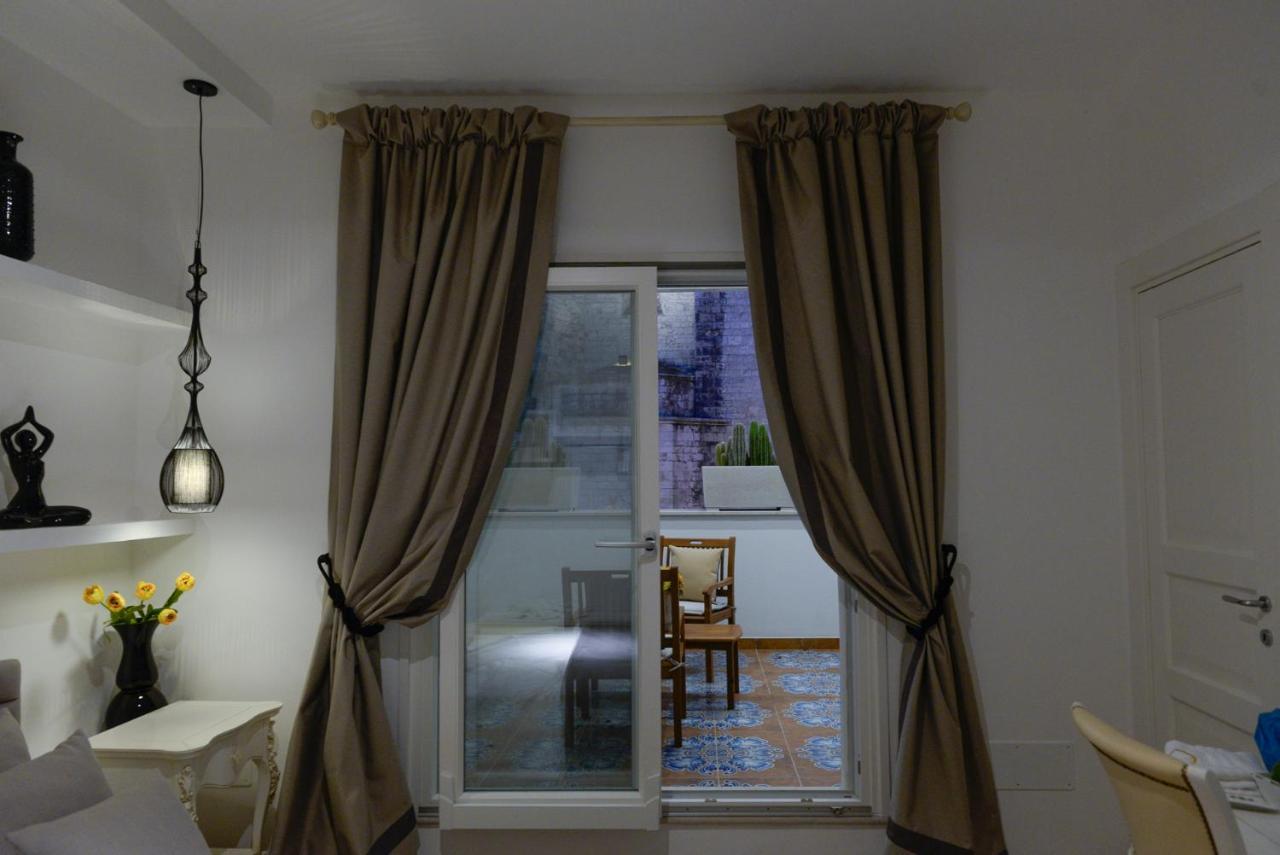 Mare Versus Luxury Suites Barletta Ngoại thất bức ảnh