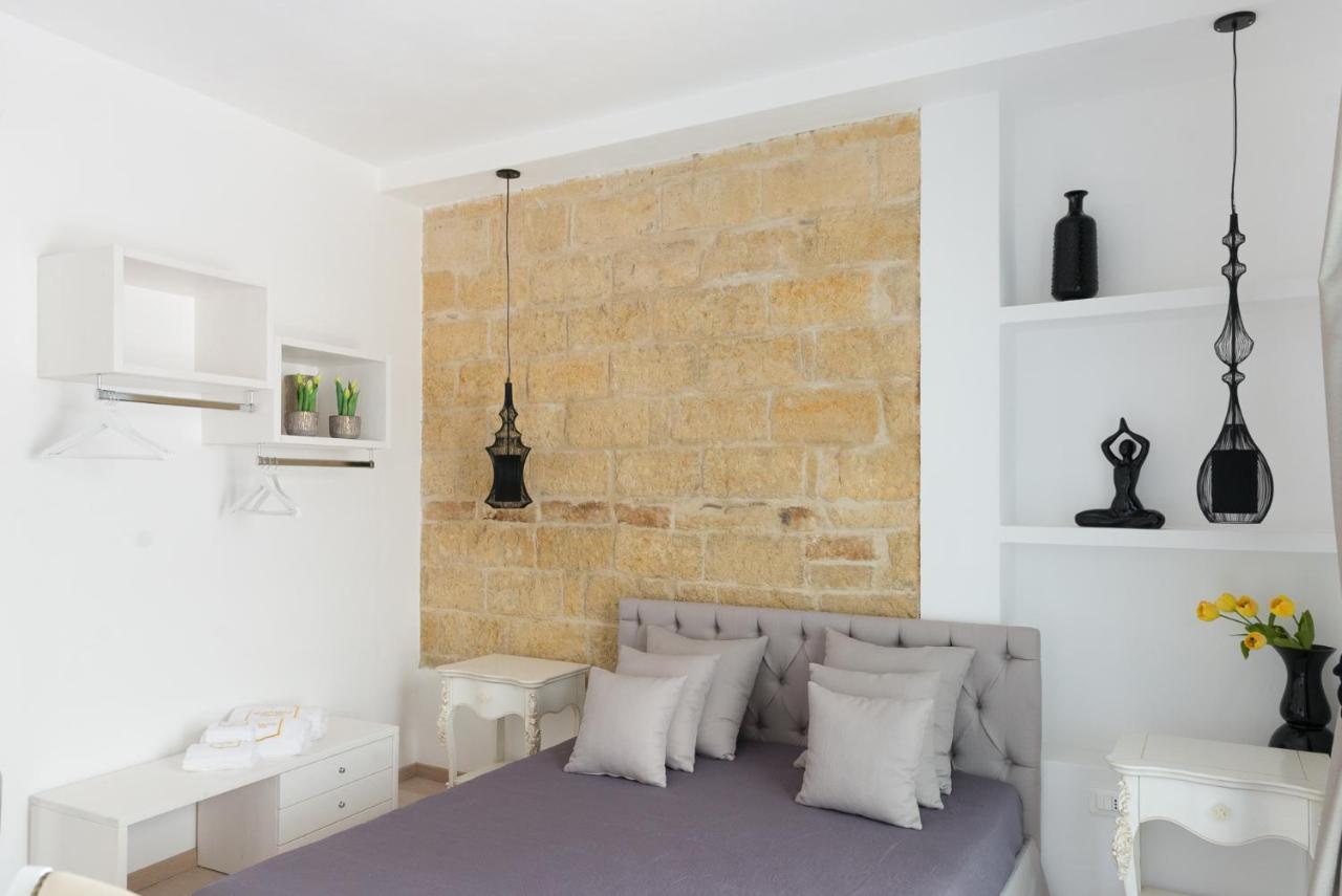 Mare Versus Luxury Suites Barletta Ngoại thất bức ảnh